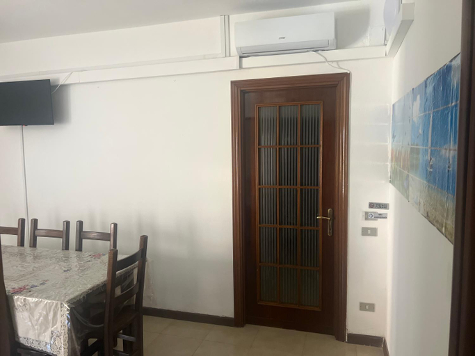 Others 4, Chez Moi rooms, Cagliari