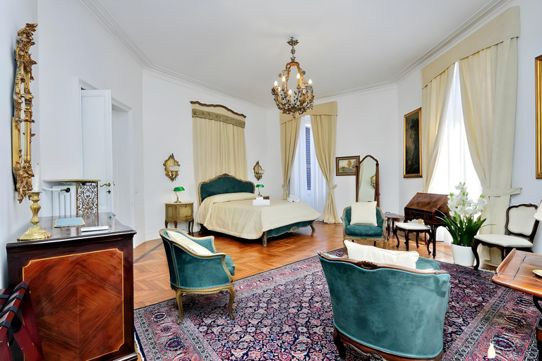 Others 3, Prestigious Apartment Via Veneto, Roma