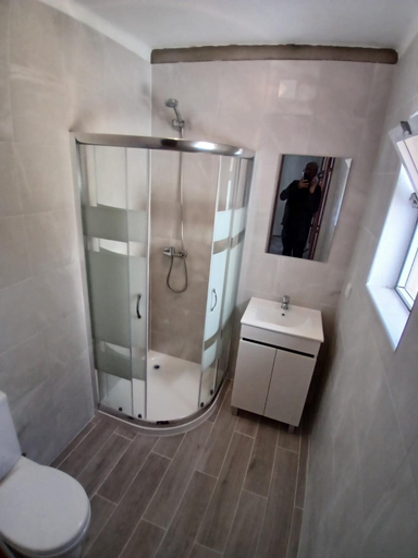Bathroom 2, Casa do Vale, Tomar