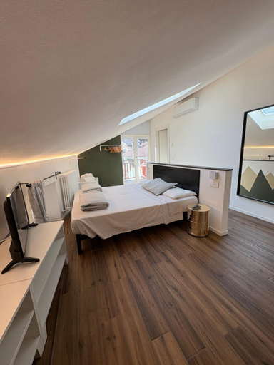 Others 4, Casa Pitem, Trento