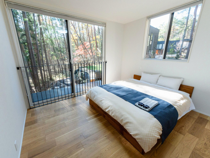 Bedroom 2, FJ Forest, Fujikawaguchiko