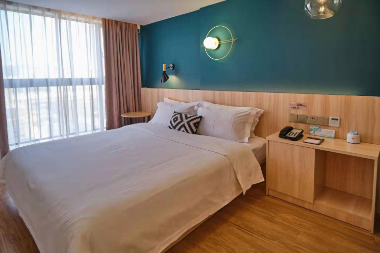 Bedroom 2, Shanshui Trends Hotel - Jiangmen East Station Jianghai Square Branch, Jiangmen