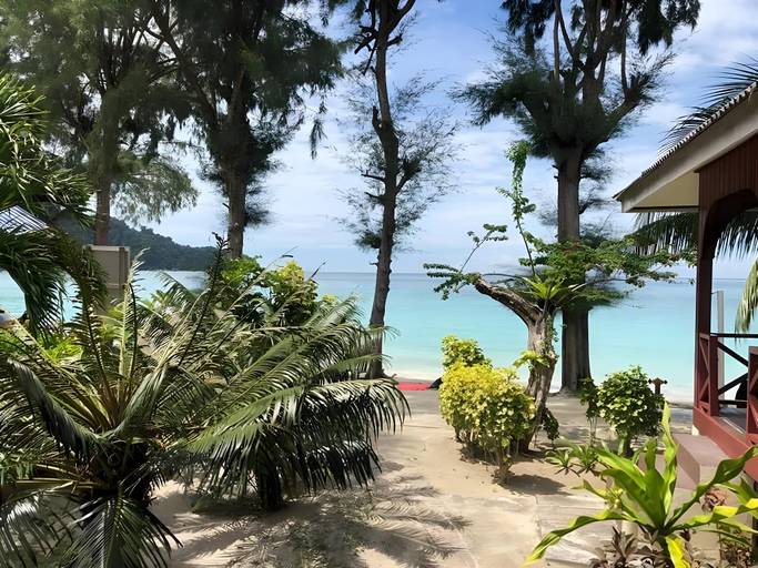Others 2, Samudra Beach Chalet, Besut