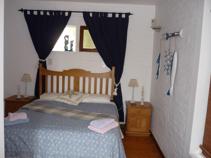 Bedroom 2, A1 Kynaston Bed and Breakfast, Cacadu