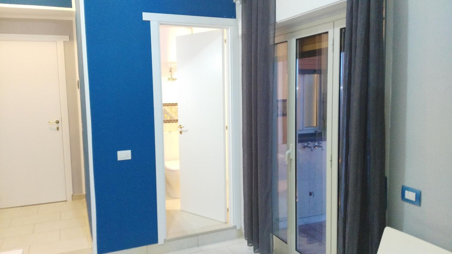 Others 4, Cartoline Dall'Etna B&b, Catania