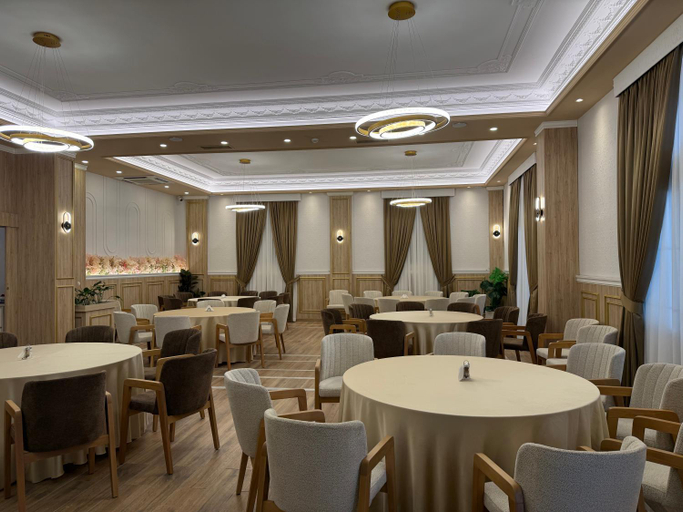 Food & Drinks, Hotel Colis, Tiranës