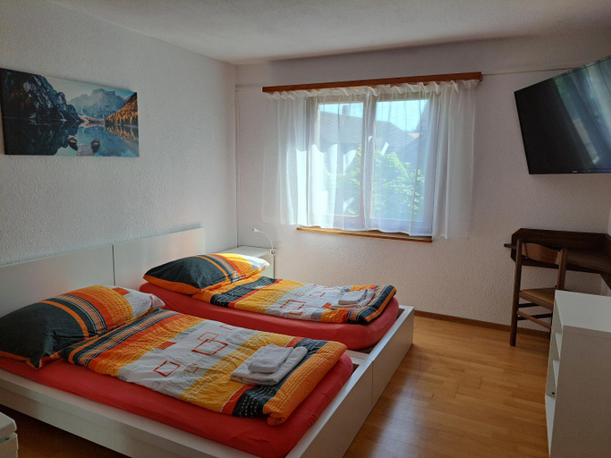 Bedroom, good bed Aarwangen, Aarwangen