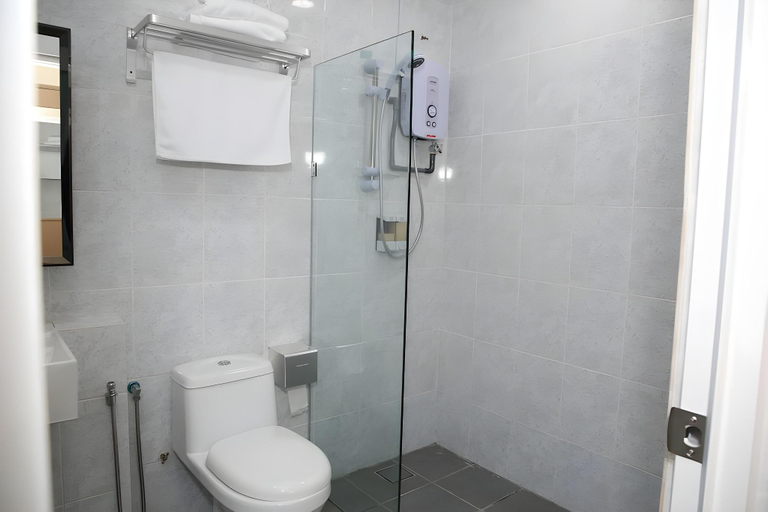 Bathroom 3, S.S.HOTEL SEREMBAN, Seremban