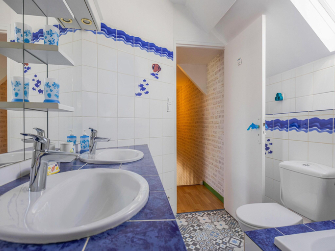Bathroom, Normandy Nature Escape, Manche