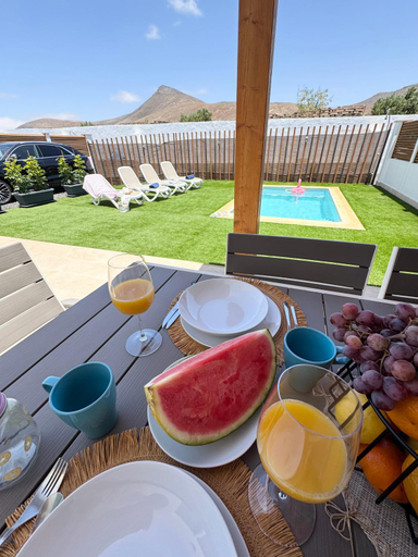 Food & Drinks, Villas Mirafonso- PISCINA PRIVADA a 10 min de la ciudad, Las Palmas