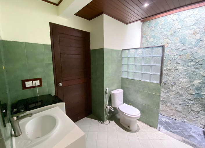 Bathroom 3, The Kesari Villa Sanur, Denpasar