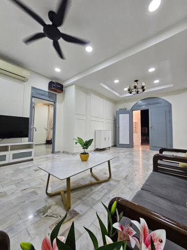 Others 2, WARNI 45 Whole Or Room, Muar