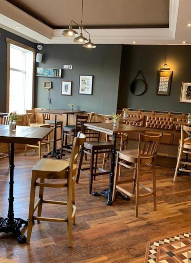 Food & Drinks 4, Griffin Inn, Saint Helens