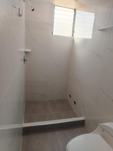 Bathroom 5, Hospedaje Los Lirios, Quispicanchi
