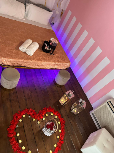 Others 4, Spa Suite, Cagliari