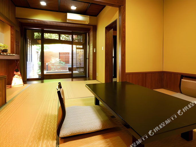 Bedroom 2, Ureshino Onsen Kujaku, Ureshino