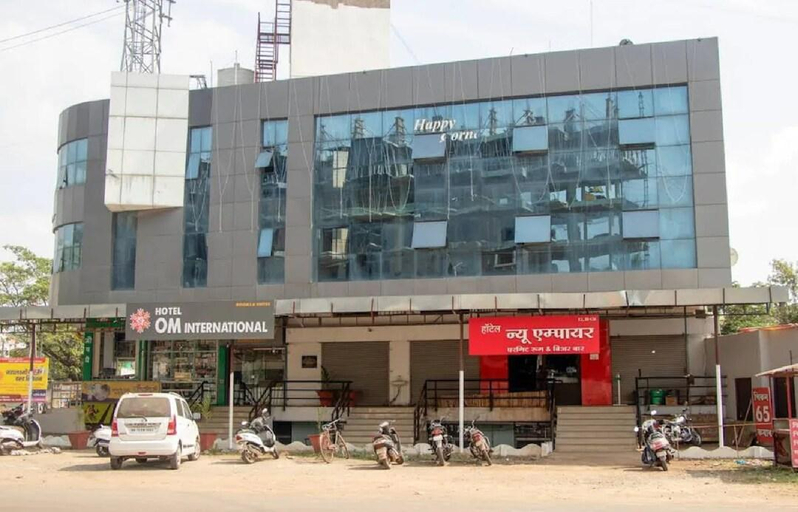 Others 2, Hotel Om international, Sangli