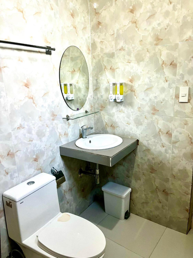 Bathroom 4, Balai Banahaw Vacation Farm & Private Resort, Lucban
