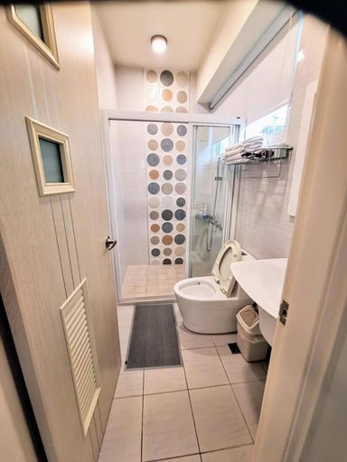 Bathroom 3, Lan Hai Chu Meng B&B, Hualien