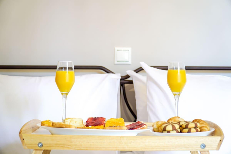 Food & Drinks 4, Cozy Artemis House Near Athens Airport, Attica