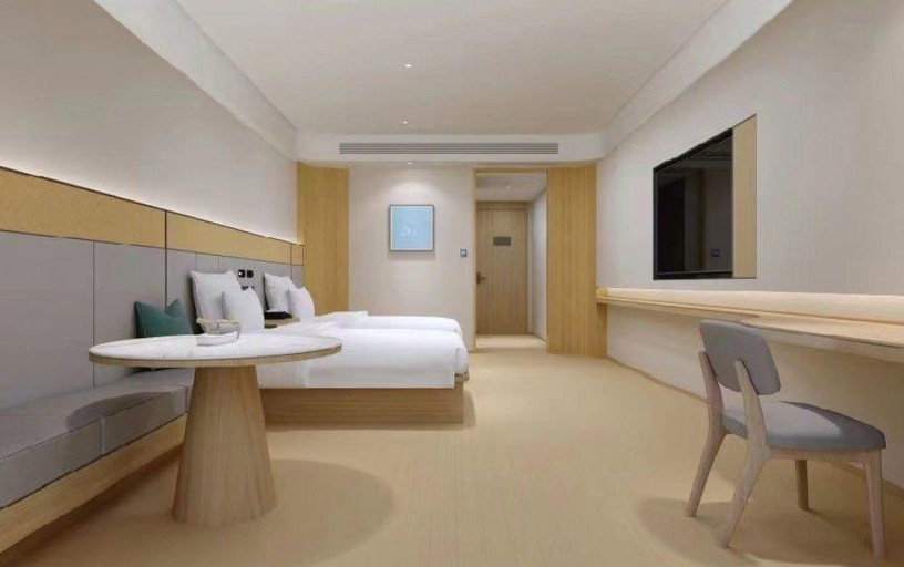 Bedroom 2, Ji Hotel Dezhou Lingcheng District Xinye Building, Dezhou