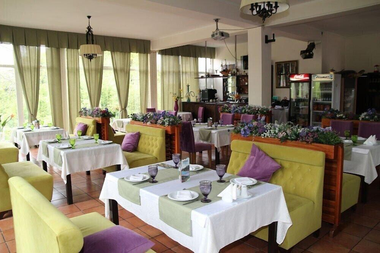 Food & Drinks, Ros Mari, Sochi gorsovet