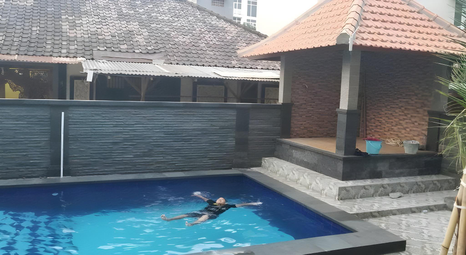 Sport & Beauty 2, Jepun Segara Guest House, Badung