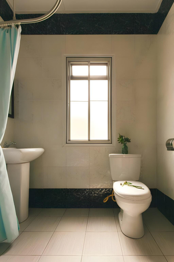 Bathroom 5, Happy Village Kundasang, Ranau