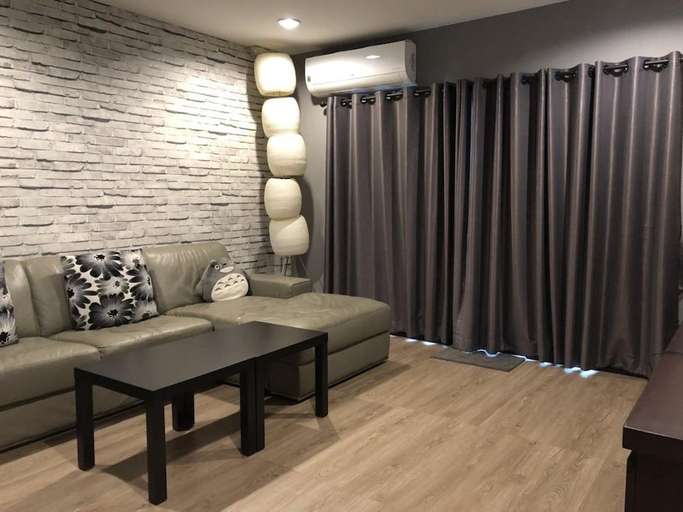 Others 3, Rooftop Room, Pak Kret