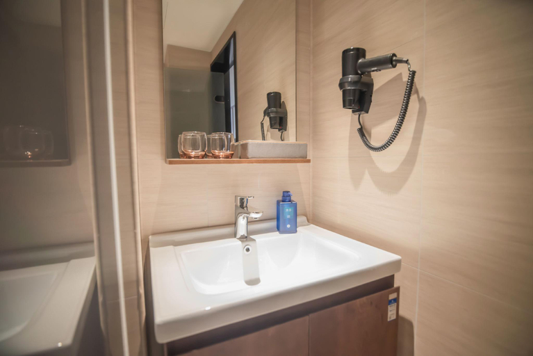 Bathroom 3, Hanting Hotel Qingyuan Yangshan, Qingyuan