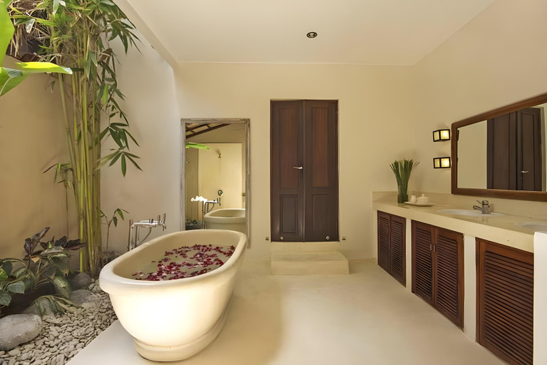 Bathroom, 3 BR Villa Kubu - Premium , Badung