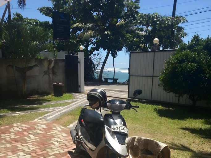 Exterior & Views, Polhena Coral Reef Resort, Matara Four Gravets