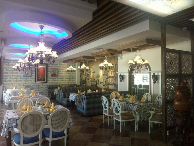 Food & Drinks, Donghu Mingzhu Hotel, Jiayuguan