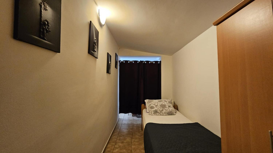Bedroom 2, Apartments Betty Borik, Rovinj