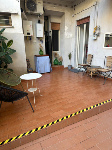 Others 4, Le camere del Nonno Luigi, Napoli