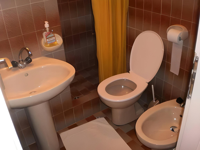 Bathroom 5, LyLu apartment, Konavle
