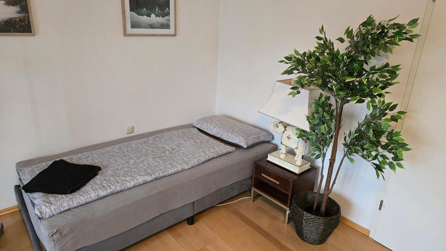 Others 3, Ferienhaus Weilheim mit Garten Spiel und Spass, Weilheim-Schongau