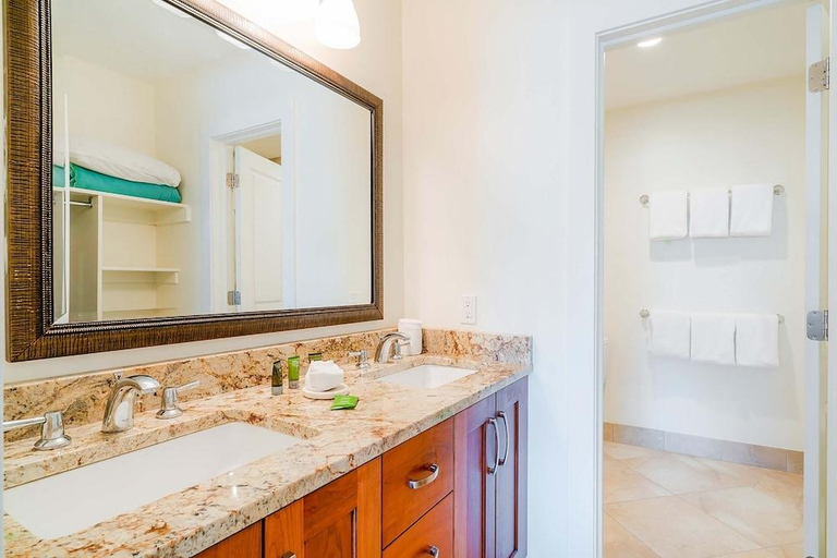 Bathroom 4, Shadow Ridge Resort, Summit