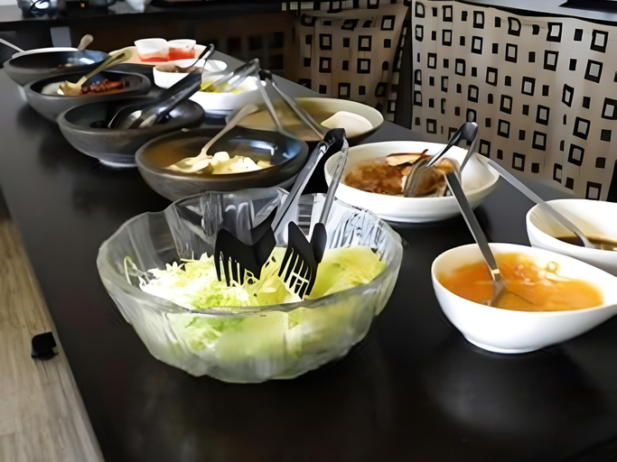 Food & Drinks 5, Hotel Unigoten, Rishirifuji
