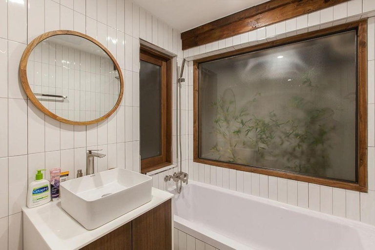 Bathroom 3, Jeonju Leisure, Jeonju