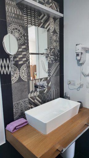 Bathroom 3, Appartamenti Addimuru, Agrigento
