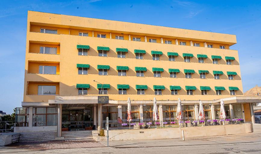 Exterior view, Forum Sport Palace, Dryanovo