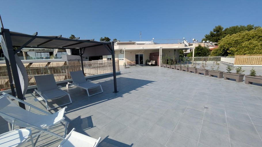 Balcony/terrace 2, Beachfront Apartment, Central Macedonia