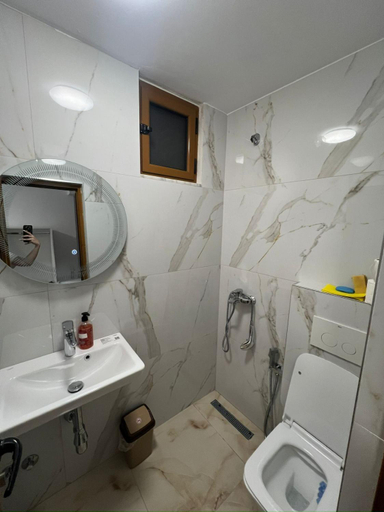 Bathroom 3, Vjollca`s Home, Sarandës