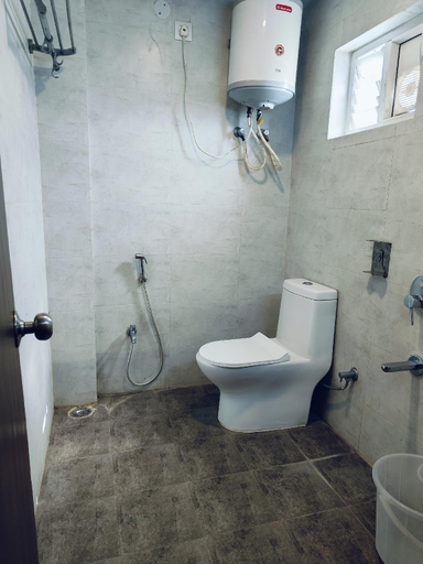 Bathroom 5, The Cinco Primera, Ranga Reddy