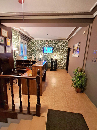 Others 4, Hostal Dona Maria, Madrid