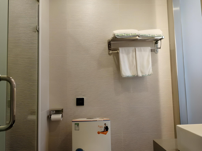 Bathroom 3, GreenTree Inn Express Cangzhou Yunhe District Mingzhu Market, Cangzhou