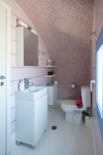 Bathroom 3, Villa Modus Vivendi, South Aegean