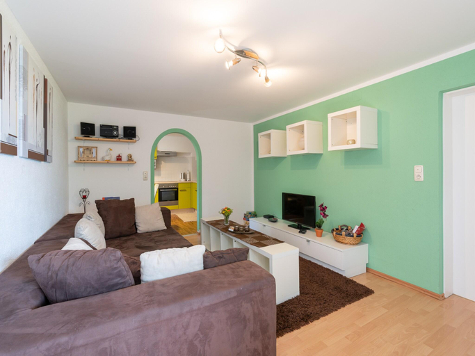 Others 5, Apartment in Walchen near Ski Lift, Zell am See