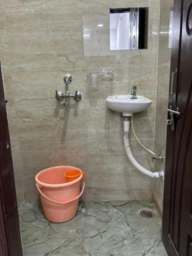 Bathroom, Hotel sai balaji, Hyderabad